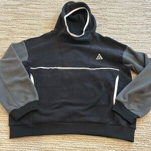 Nike boys xl pullover fleece recycled